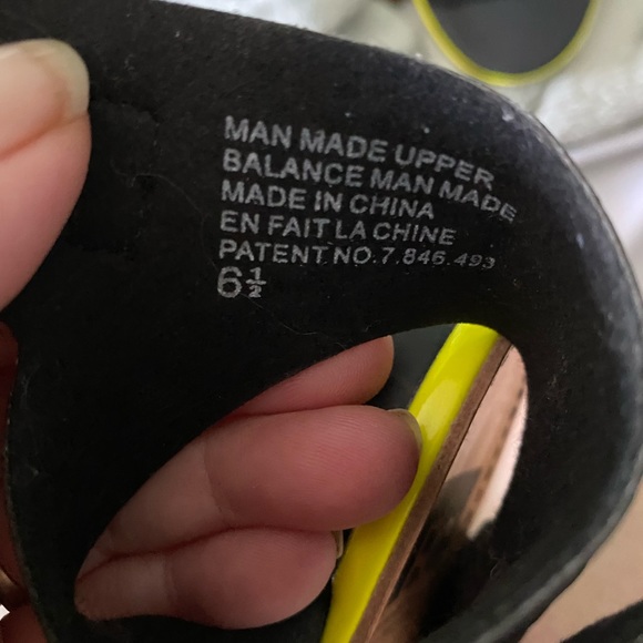 BC sandals size 6.5 brand new - Picture 2 of 6